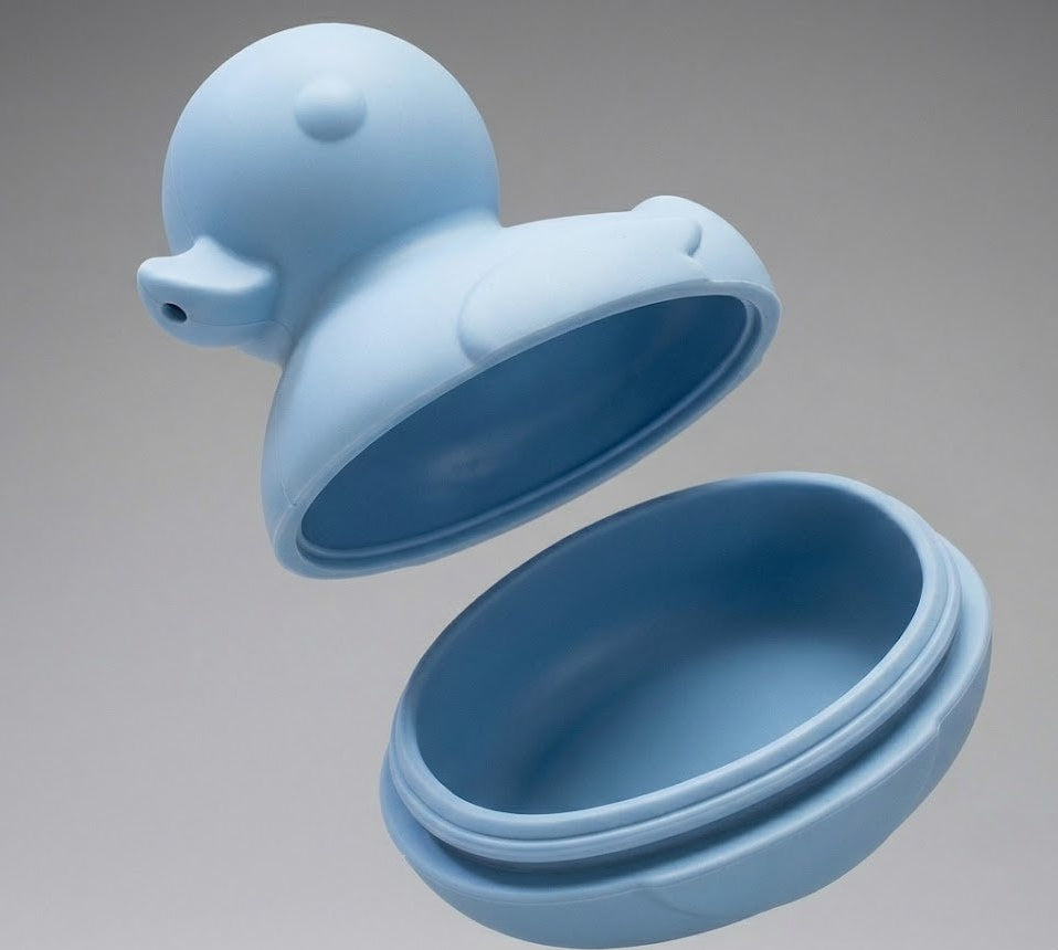 Het badeendje dat schoon blijft.